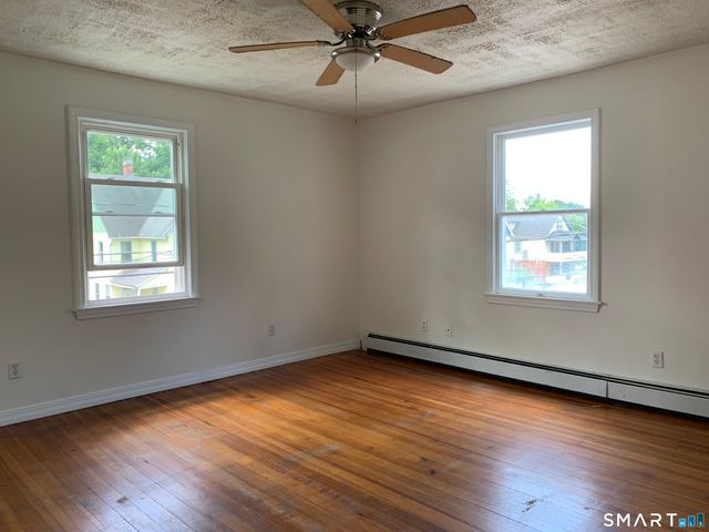 153 Eldridge Street, Manchester, CT 06040