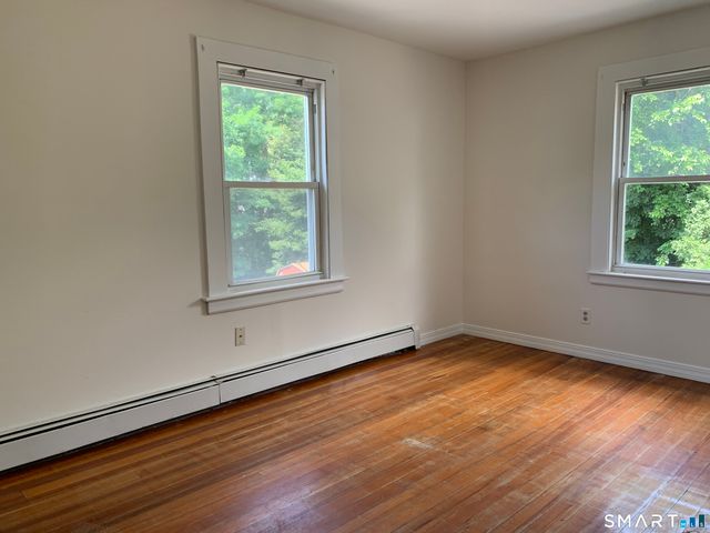 153 Eldridge Street, Manchester, CT 06040