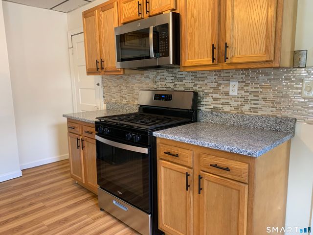 153 Eldridge Street, Manchester, CT 06040