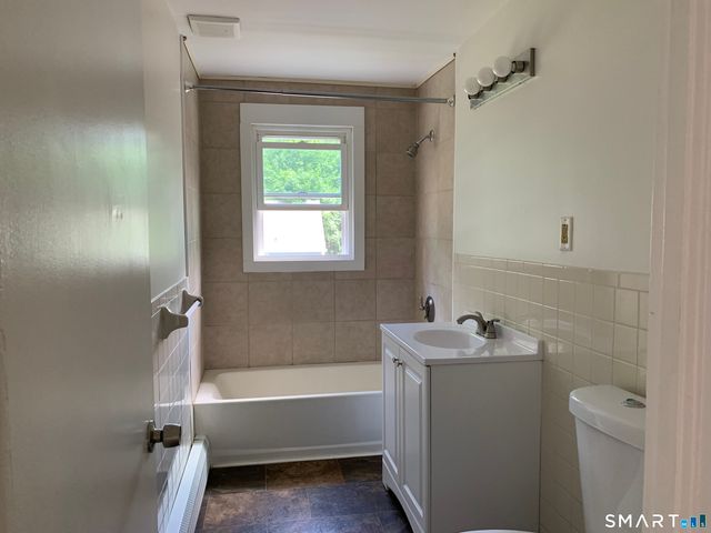 153 Eldridge Street, Manchester, CT 06040