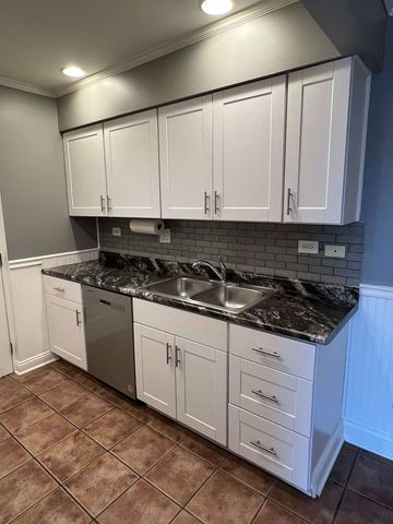 7171 175th Street 3D, Tinley Park, IL 60477