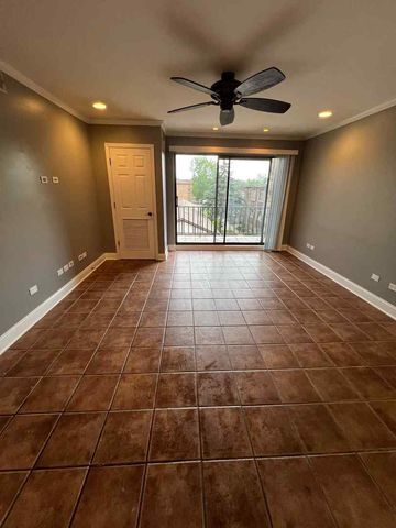 7171 175th Street 3D, Tinley Park, IL 60477