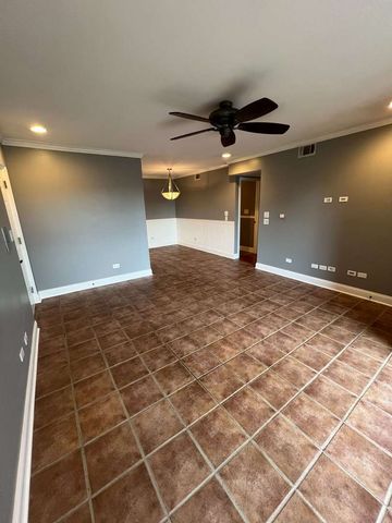 7171 175th Street 3D, Tinley Park, IL 60477