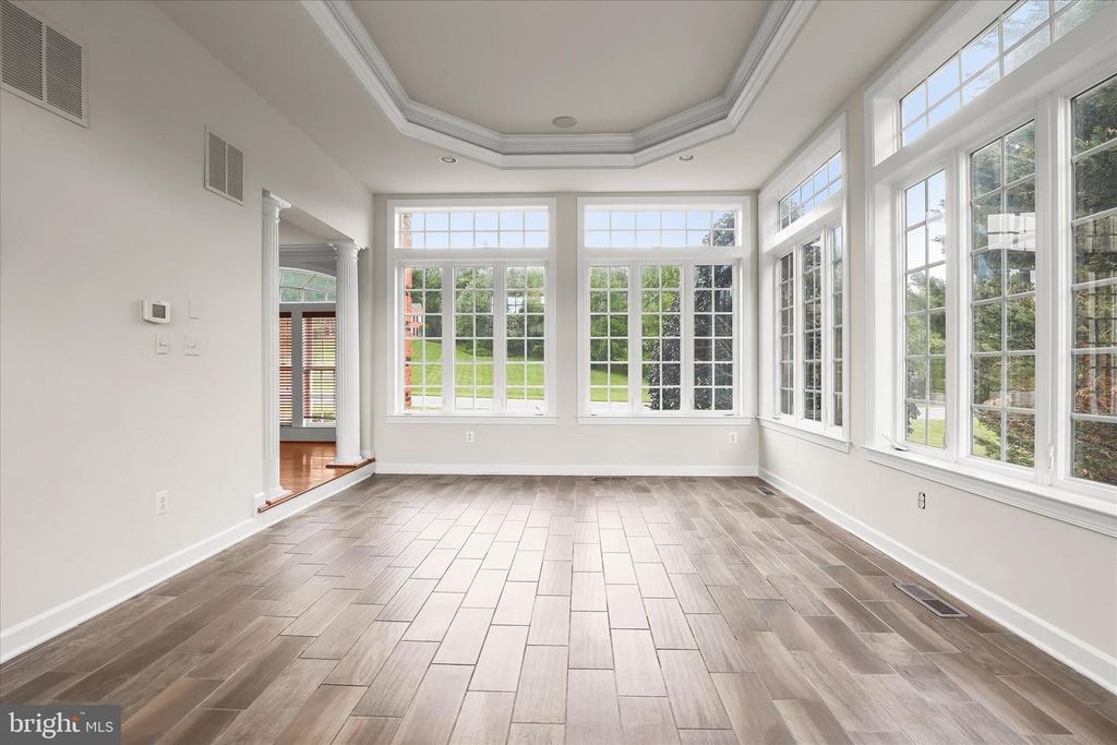 Image 12 of property listing at 2059 CONAN DOYLE WAY, Sykesville, MD 21784