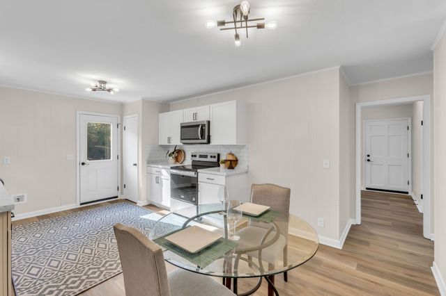 105 Sherry Ln, Dickson, TN 37055