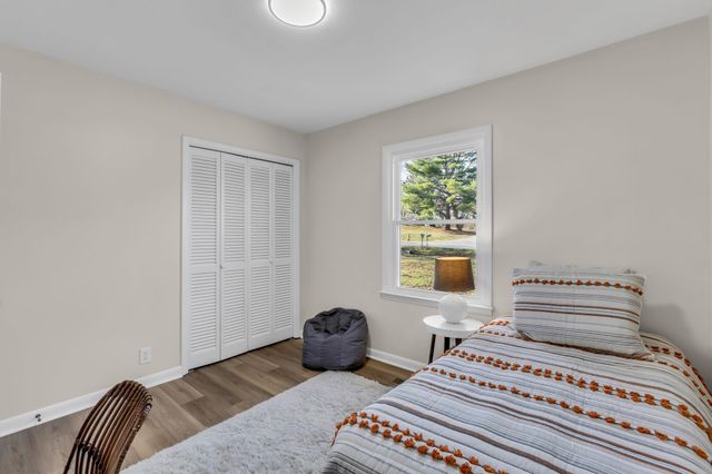 105 Sherry Ln, Dickson, TN 37055