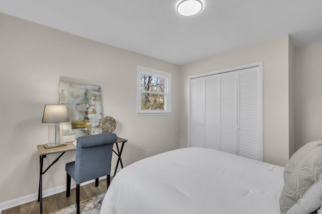 105 Sherry Ln, Dickson, TN 37055