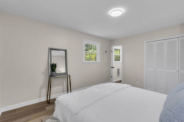 105 Sherry Ln, Dickson, TN 37055