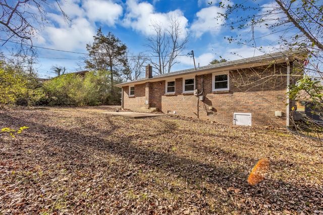 105 Sherry Ln, Dickson, TN 37055