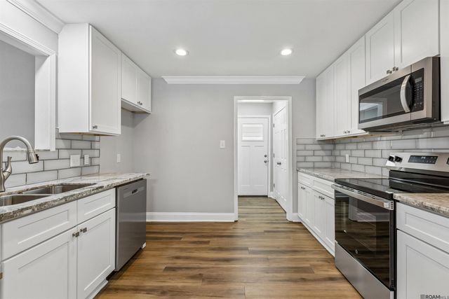 3553 W Wendover Dr, Baton Rouge, LA 70814