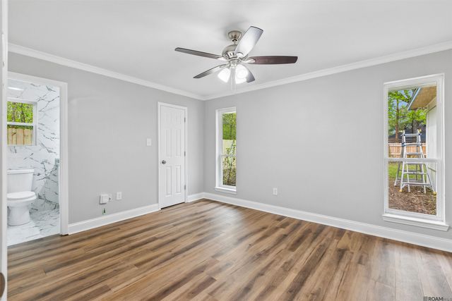 3553 W Wendover Dr, Baton Rouge, LA 70814