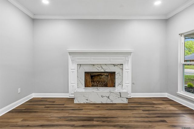 3553 W Wendover Dr, Baton Rouge, LA 70814