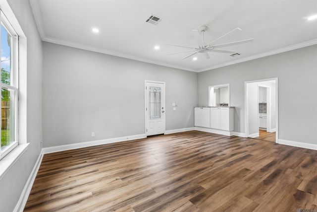 3553 W Wendover Dr, Baton Rouge, LA 70814