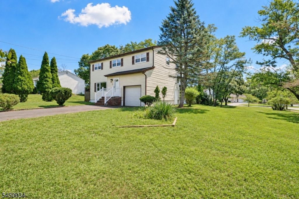 25 Lincoln Ave, Piscataway Twp., NJ 08854 — exterior