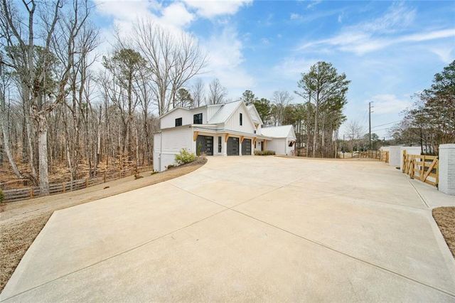 555 Lower Birmingham Road, Canton, GA 30115
