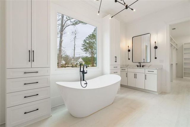 555 Lower Birmingham Road, Canton, GA 30115