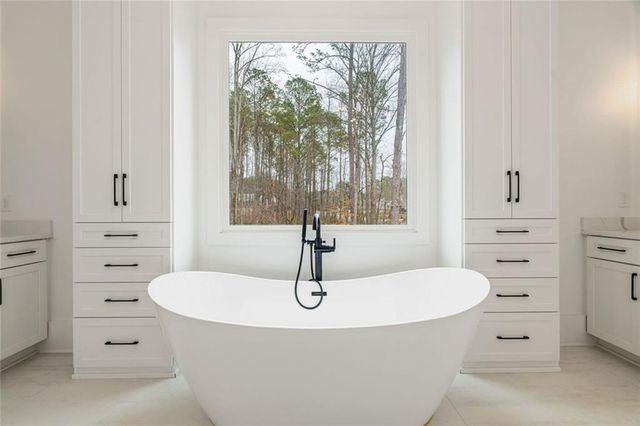 555 Lower Birmingham Road, Canton, GA 30115