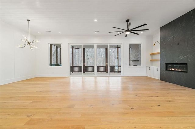 555 Lower Birmingham Road, Canton, GA 30115