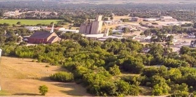 806 Mallard Drive, Aledo, TX 76008