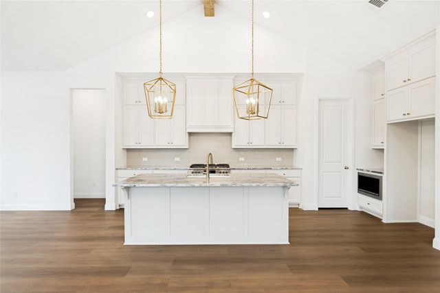 806 Mallard Drive, Aledo, TX 76008