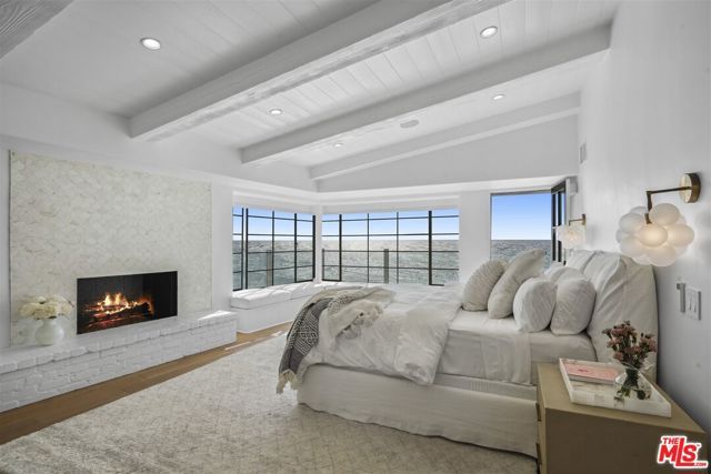 31500 Victoria Point Road, Malibu, CA 90265