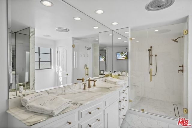 31500 Victoria Point Road, Malibu, CA 90265