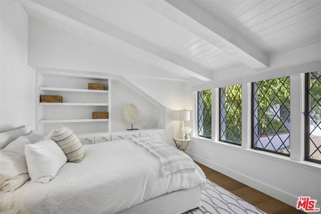 31500 Victoria Point Road, Malibu, CA 90265