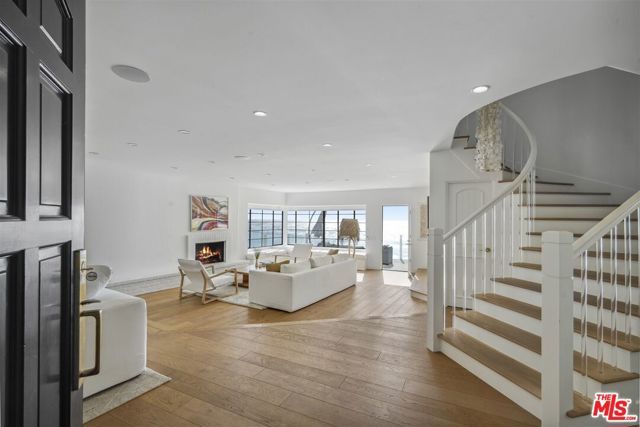 31500 Victoria Point Road, Malibu, CA 90265