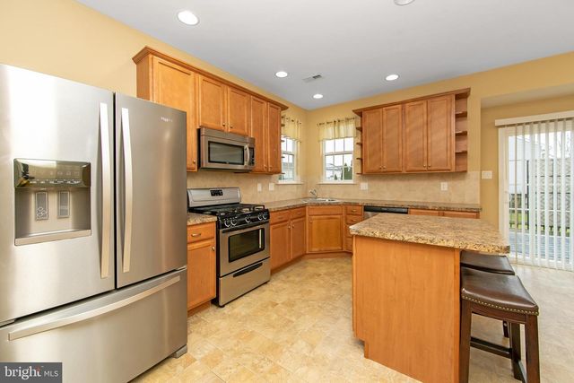 5 CONCORD BLVD, Sicklerville, NJ 08081