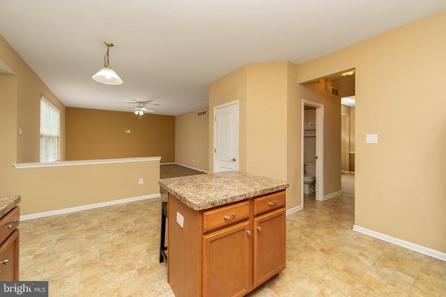 5 CONCORD BLVD, Sicklerville, NJ 08081