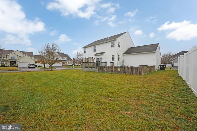 5 CONCORD BLVD, Sicklerville, NJ 08081