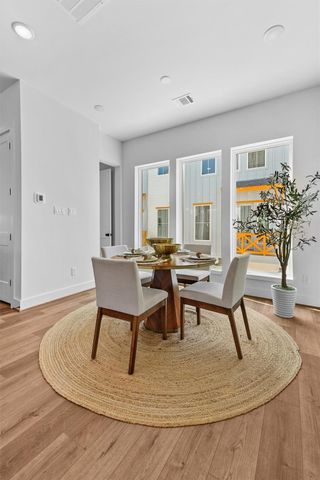 3903 Pinemont Drive A, Houston, TX 77018