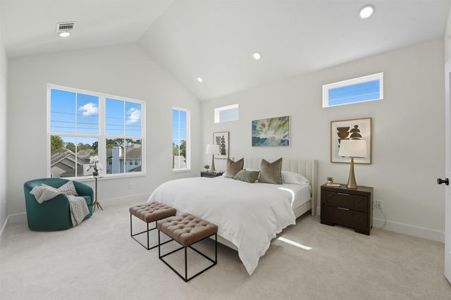 3903 Pinemont Drive A, Houston, TX 77018