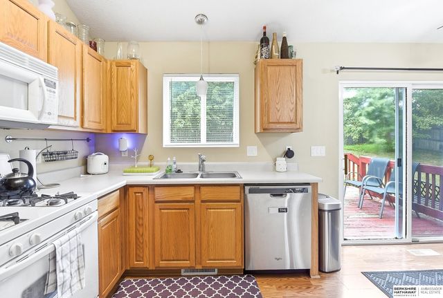 14504 S 28th Street, Bellevue, NE 68123