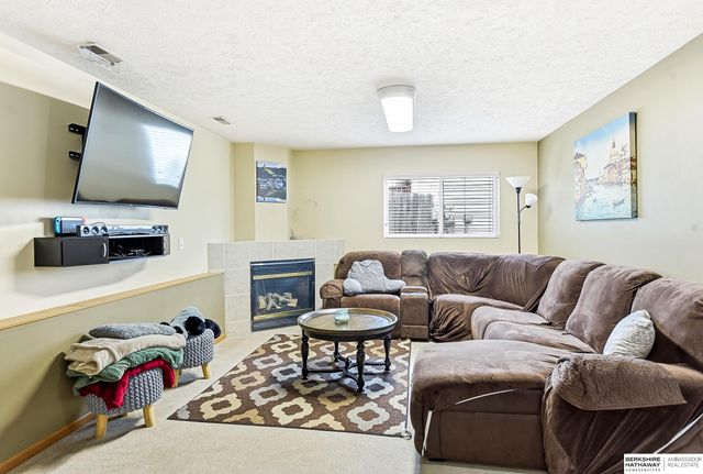 14504 S 28th Street, Bellevue, NE 68123