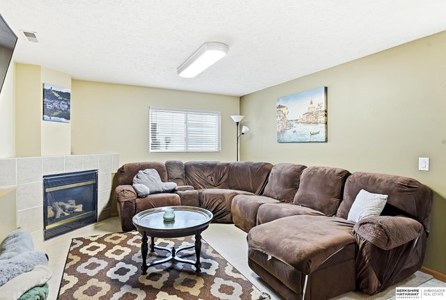 14504 S 28th Street, Bellevue, NE 68123