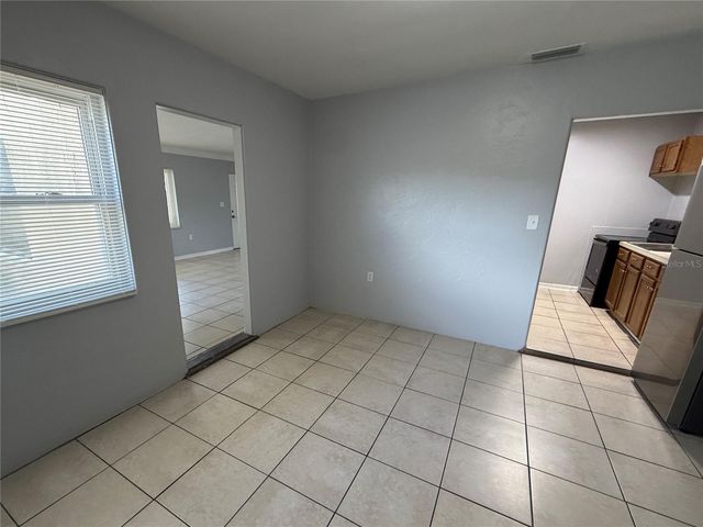 625 KINGSTON STREET S, St Petersburg, FL 33711