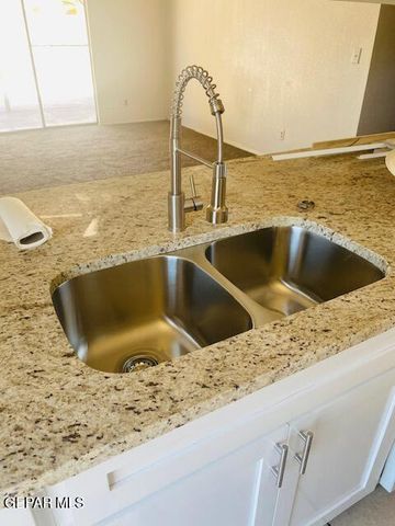 2301 GENE LITTLER Drive, El Paso, TX 79936
