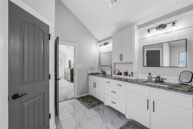 501 NW Spring Creek Rd, Lawton, OK 73505