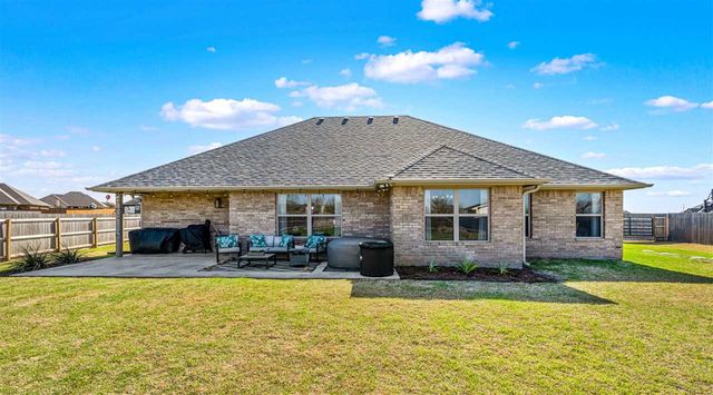 501 NW Spring Creek Rd, Lawton, OK 73505