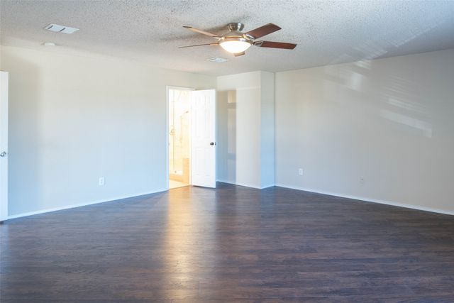 1565 Laurel Hall Lane, Little Elm, TX 75068