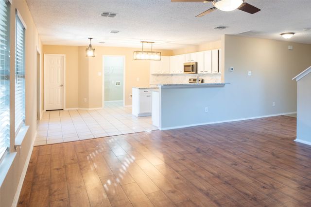 1565 Laurel Hall Lane, Little Elm, TX 75068