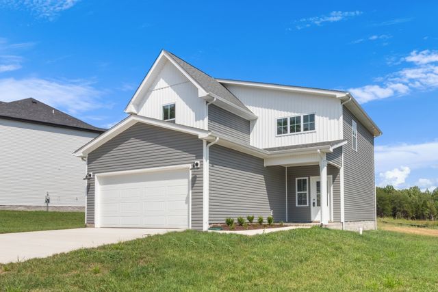 1192 Boulder Pass Rd, Clarksville, TN 37040