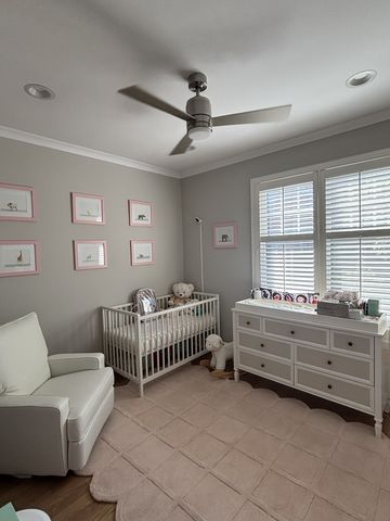 854 N Ogden Avenue, Chicago, IL 60642