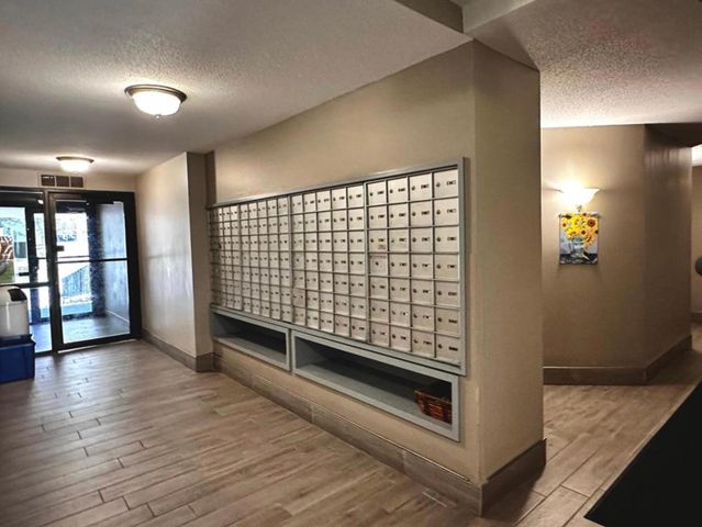 132 Demont Avenue E 326, Little Canada, MN 55117