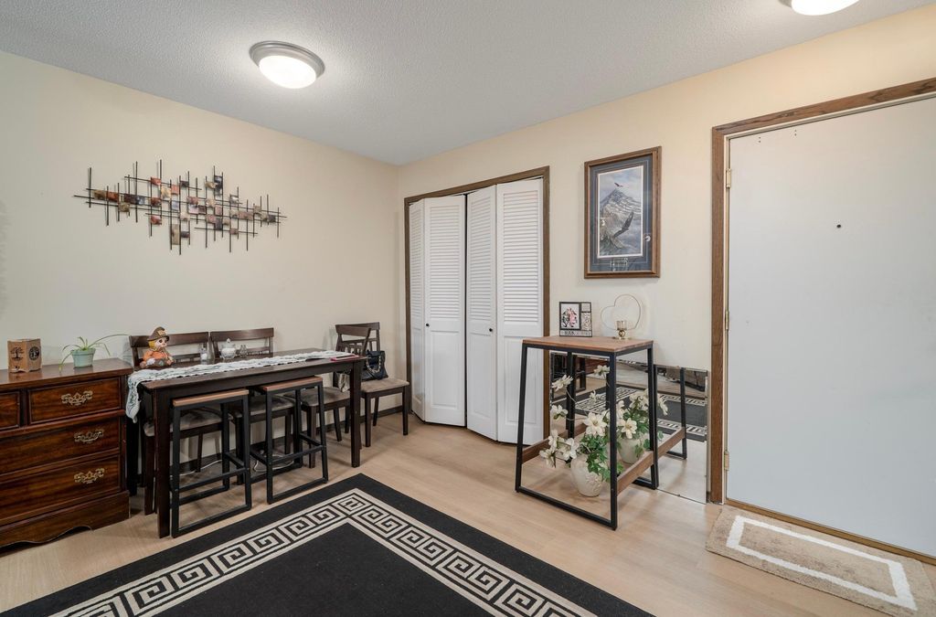 132 Demont Avenue E 326, Little Canada, MN 55117 — photo 5