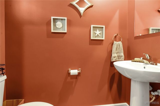 155 Grant Boulevard, West Seneca, NY 14218