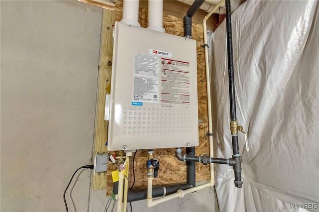 155 Grant Boulevard, West Seneca, NY 14218