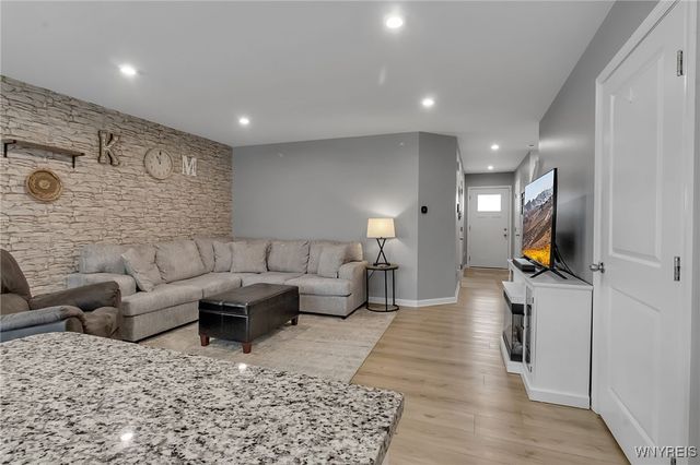 155 Grant Boulevard, West Seneca, NY 14218