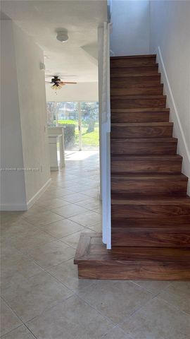 3390 NE 13th Cir Dr 112-19, Homestead, FL 33033